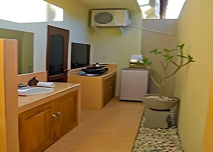Meriki Hostel