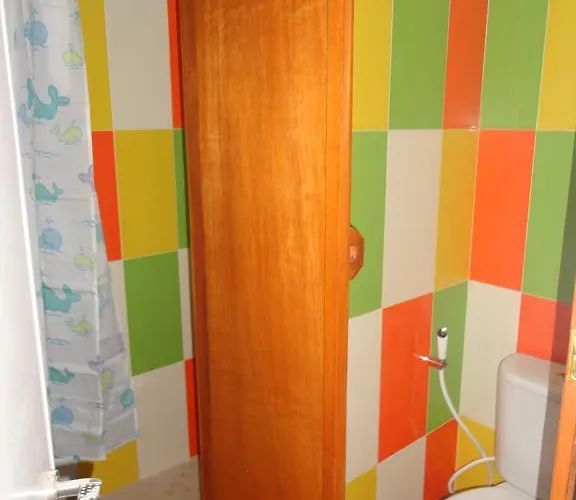 Meriki Hostel *